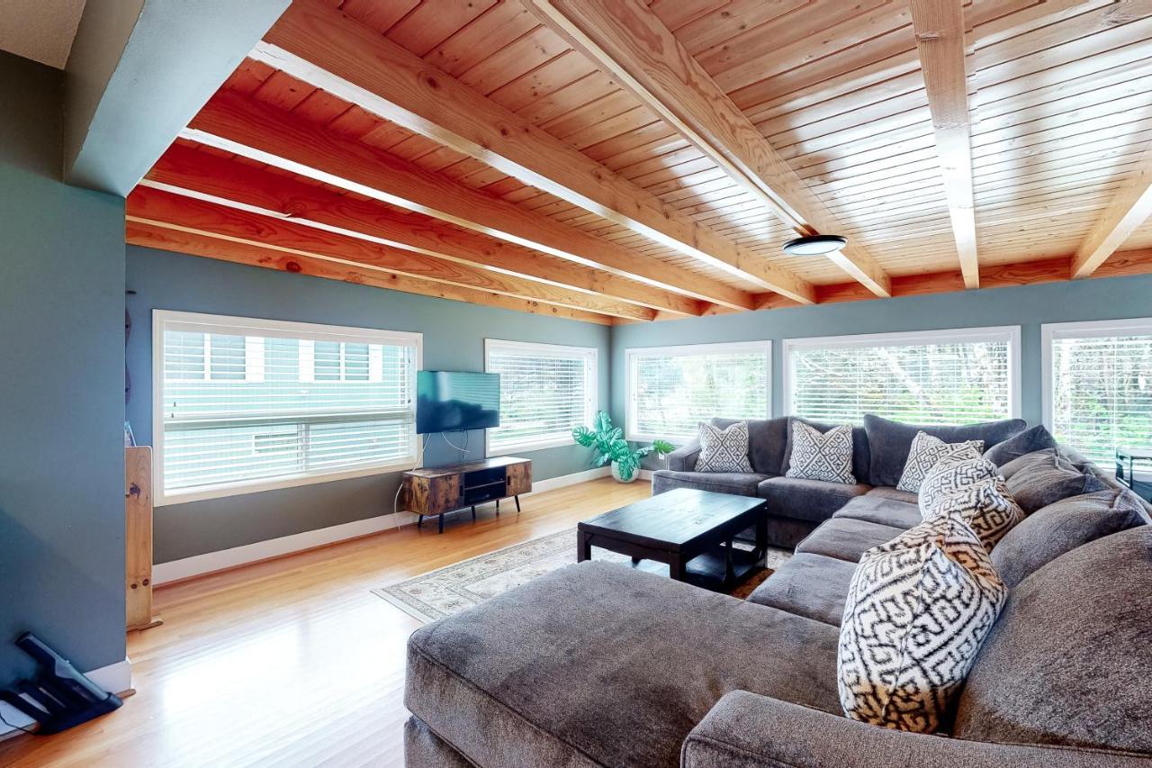 Rocky Beach House By The Cove Seaside Exteriér fotografie